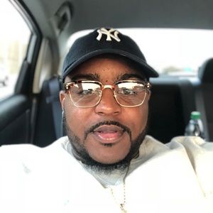 Meet your Posher, Kevin